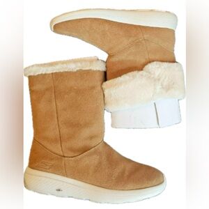 Skechers GOWalk Suede Faux Fir Boots Size 11, Chestnut